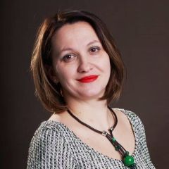 Клещ Елена